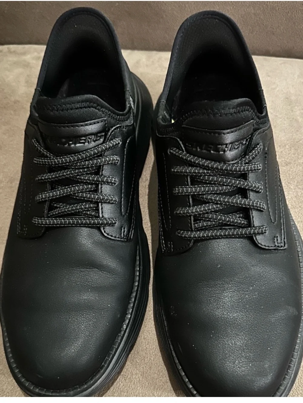 Skechers Garza Gervin Men’s 8.5 Black Oxford Slip-Ins Worn Once